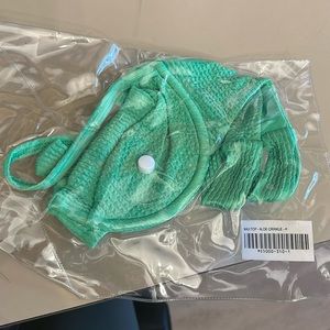 Monday Swimwear Maui Top in Aloe Crinkle - Size P